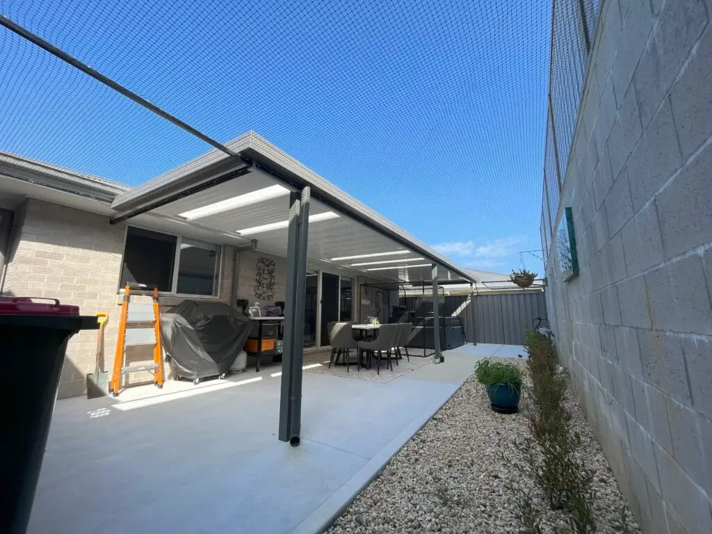 Full garden cat enclosure